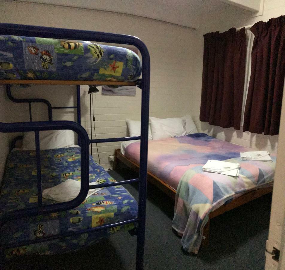 Kon Tiki Apartmentsベイトマンズ・ベイ エクステリア 写真