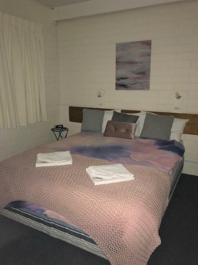 Kon Tiki Apartmentsベイトマンズ・ベイ エクステリア 写真